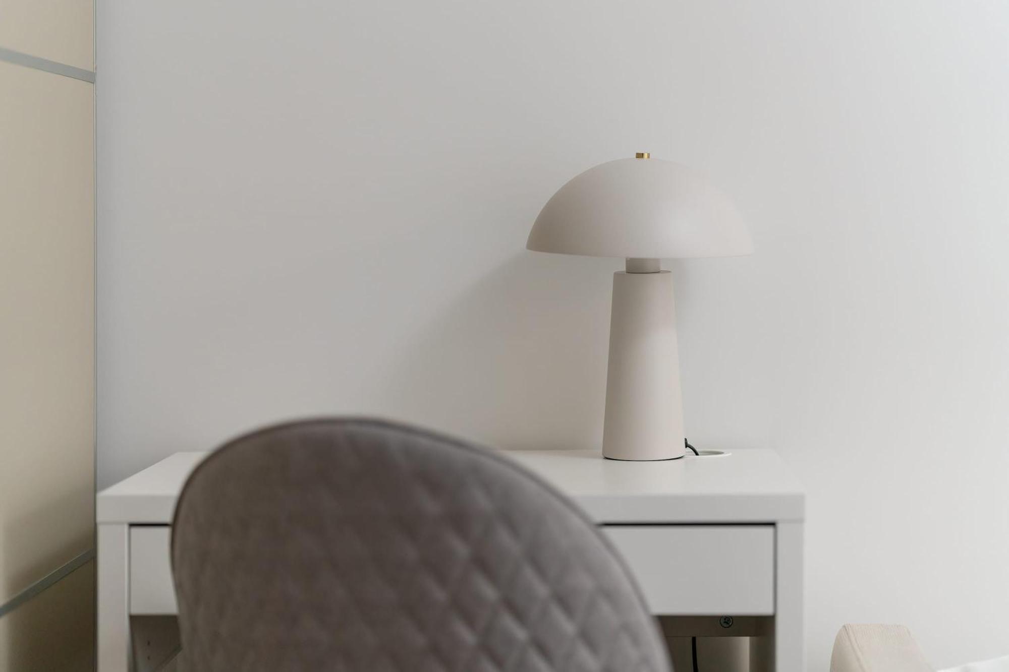 Klimatyzowane W Poznaniu Z Biurkiem Do Pracy Zdalnej By Renters Apartamento Poznań